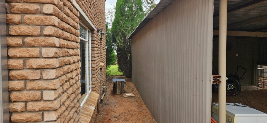 3 Bedroom Property for Sale in Keidebees Northern Cape